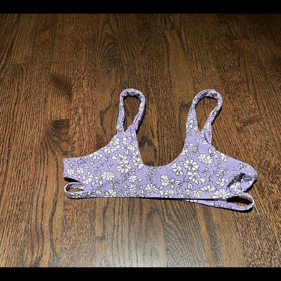 purple side cut out bikini top - Picture 2 of 2
